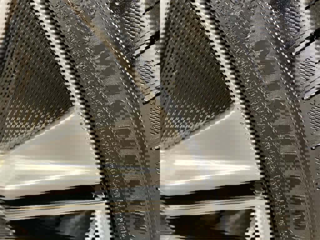 Certified 2025 Cadillac Lyriq Luxury image 32