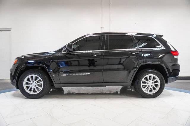 Used 2022 Jeep Grand Cherokee Laredo E w/ Security & Convenience Group RWD image 22