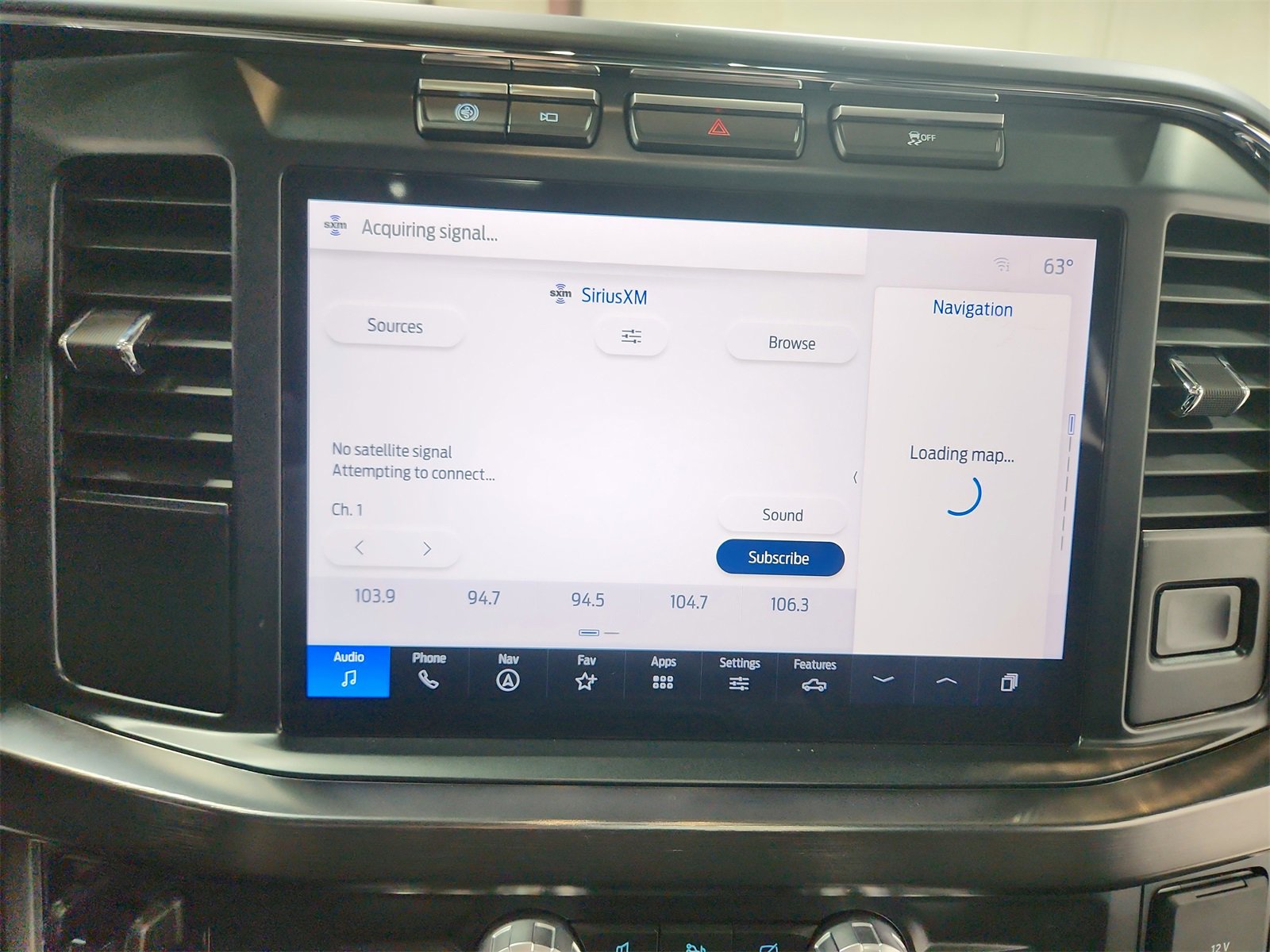 Used 2024 Ford F250 Lariat w/ Chrome Package image 28