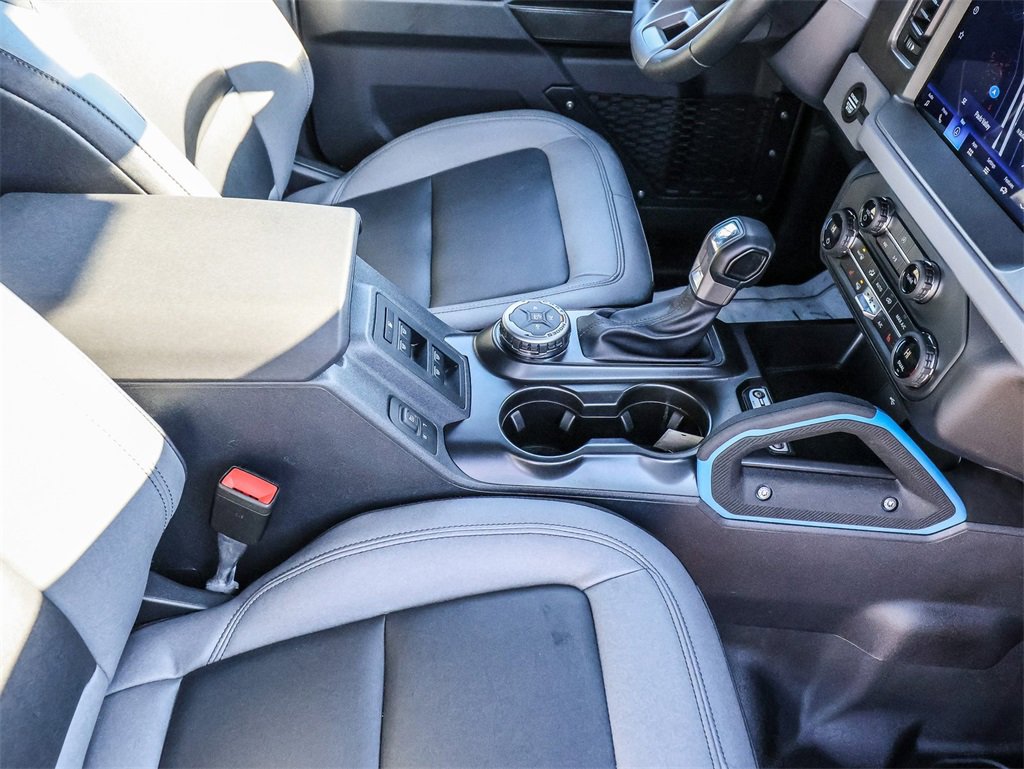 Used 2024 Ford Bronco Black Diamond image 15