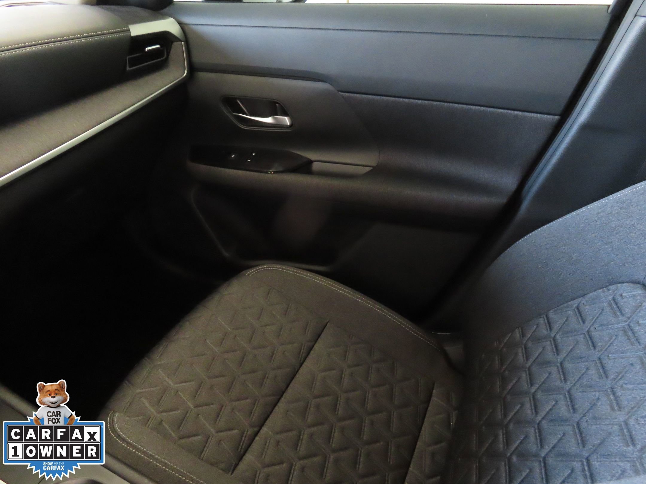 Used 2025 Nissan Kicks SV image 20