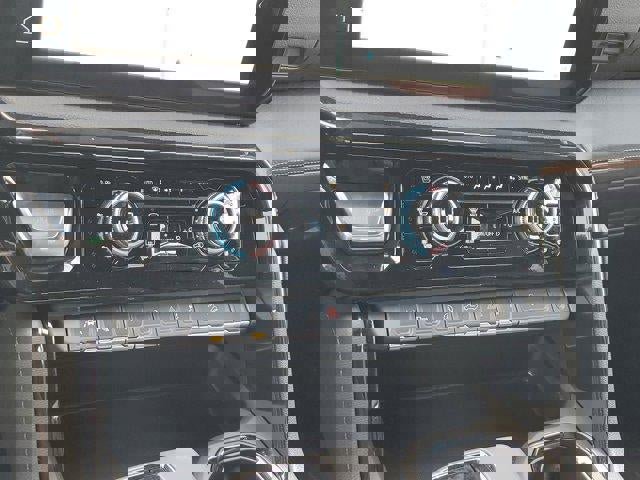 New 2026 GMC Sierra 1500 AT4 w/ Technology Package image 25