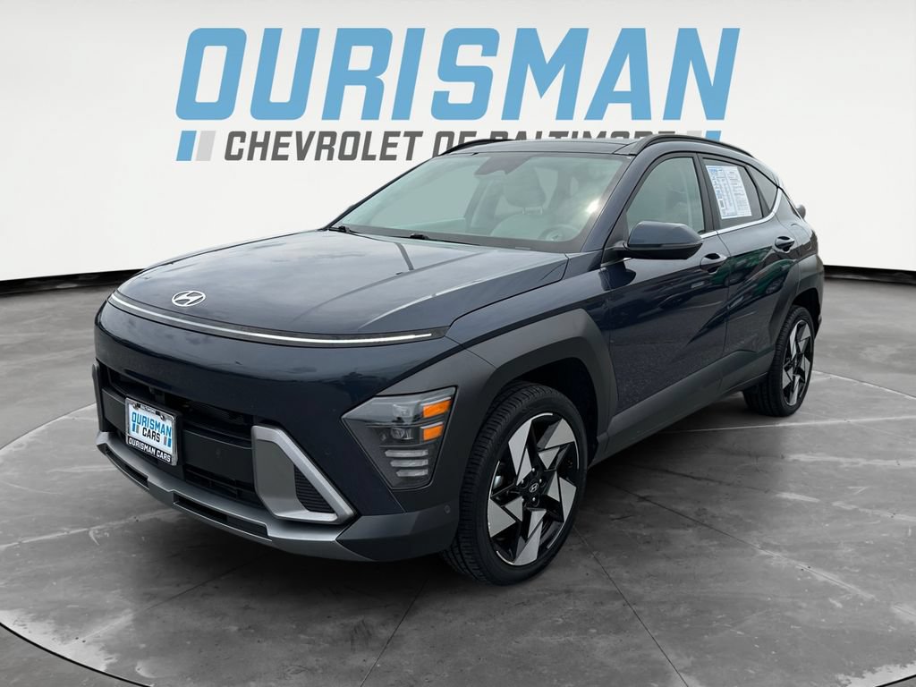 Used 2024 Hyundai Kona Limited AWD/4WD image 2
