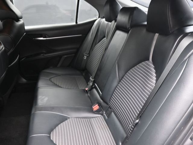 Used 2020 Toyota Camry SE image 23