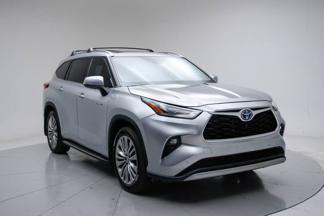 Used 2021 Toyota Highlander Platinum AWD/4WD image 9