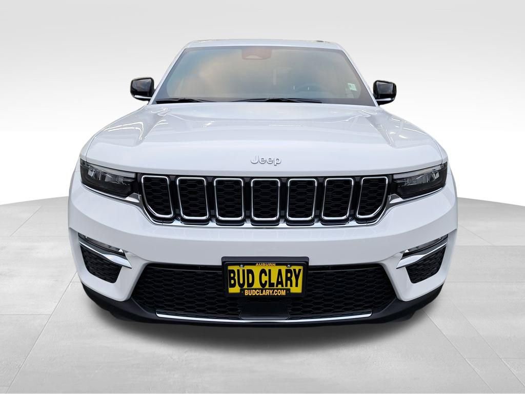 New 2025 Jeep Grand Cherokee Limited AWD/4WD image 9