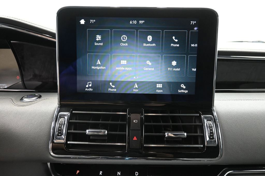 Used 2019 Lincoln Navigator Select RWD image 9