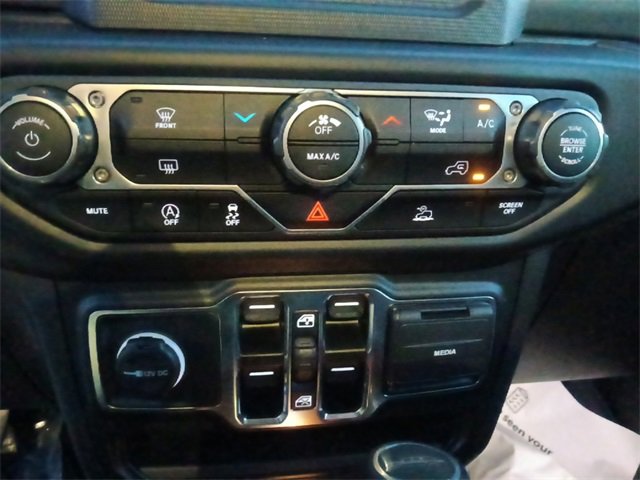 Used 2023 Jeep Gladiator Sport image 22