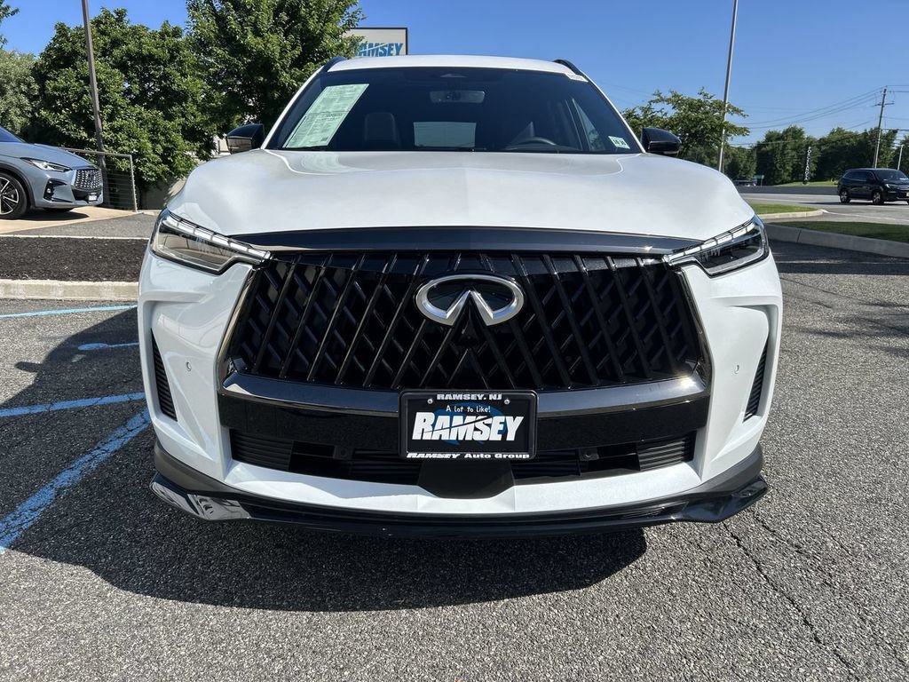 Certified 2026 INFINITI QX60 Sport w/ Dark Cargo Package AWD/4WD image 3