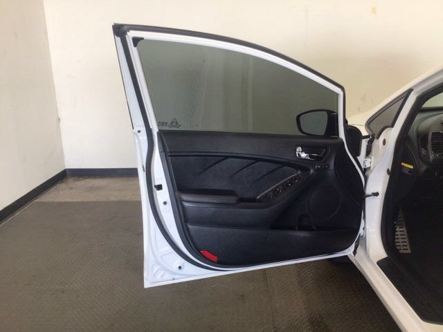 Used 2017 Kia Forte SX w/ SX Premium Tech Package FWD image 15