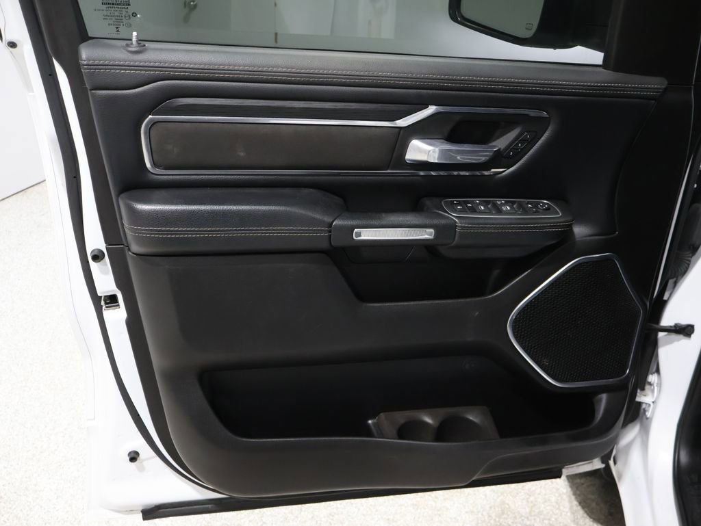 Used 2024 RAM 1500 Laramie image 15