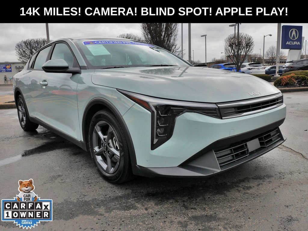 Used 2025 Kia K4 LXS image 1