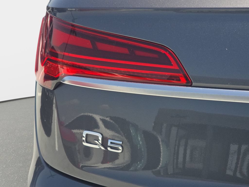 Used 2024 Audi Q5 2.0T Premium Plus AWD/4WD image 28