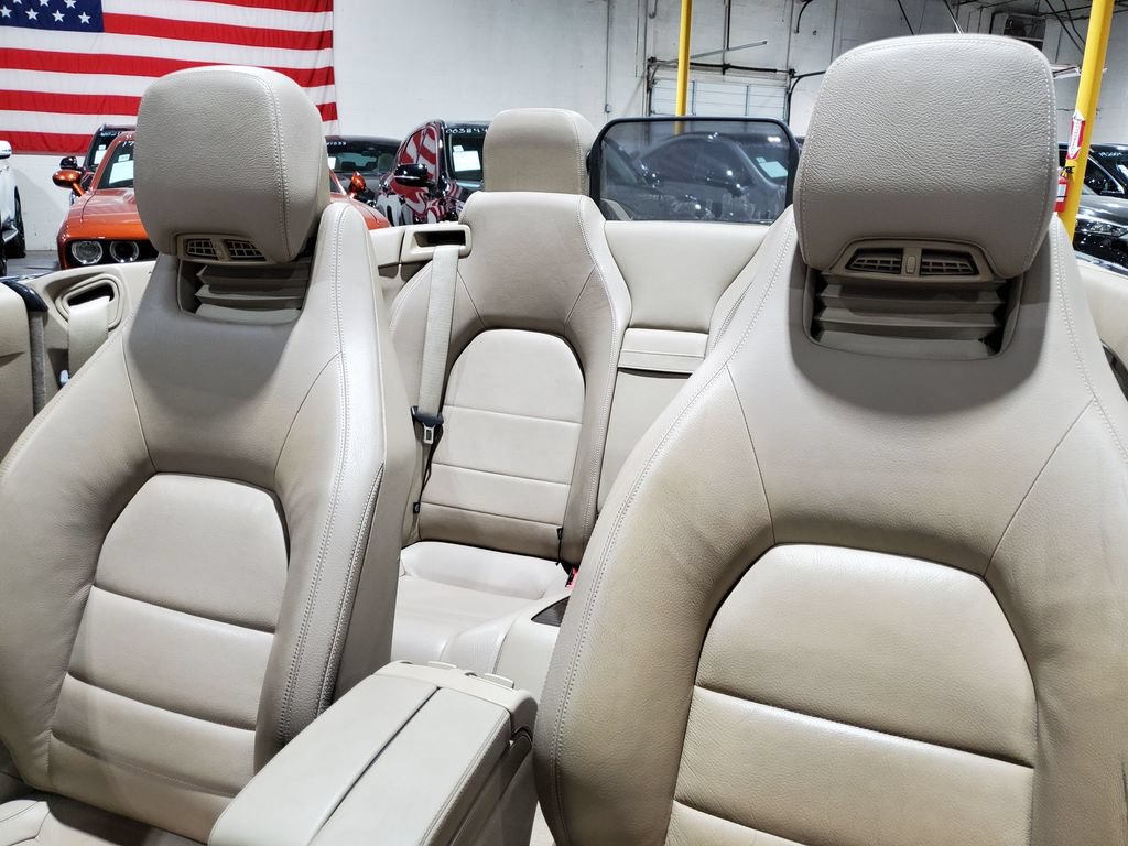 Used 2011 Mercedes-Benz E 350 Cabriolet image 37