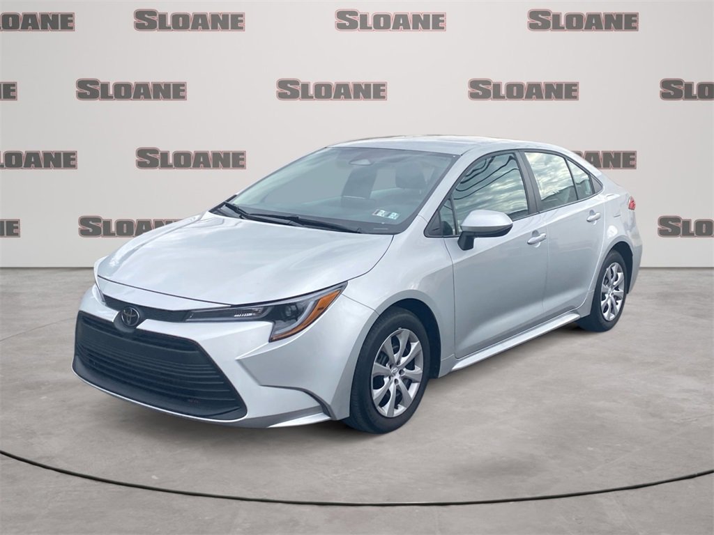 Used 2025 Toyota Corolla LE