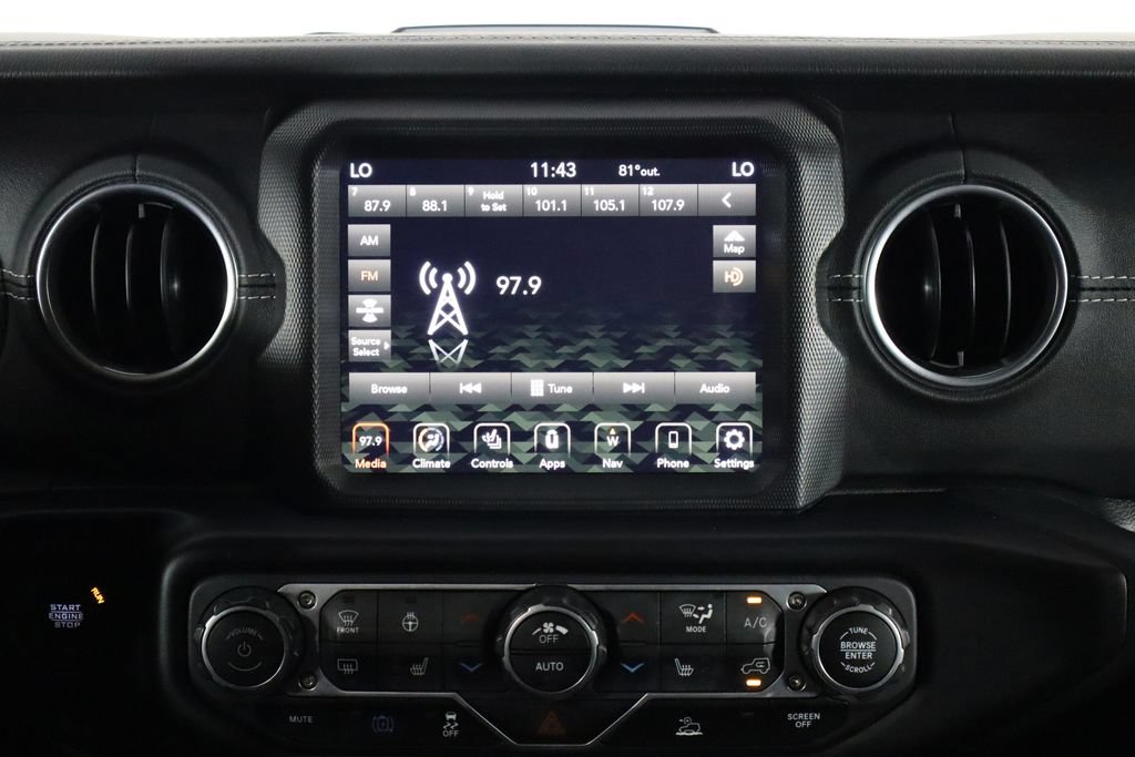 Used 2023 Jeep Wrangler Unlimited Sahara w/ Cold Weather Group AWD/4WD image 27