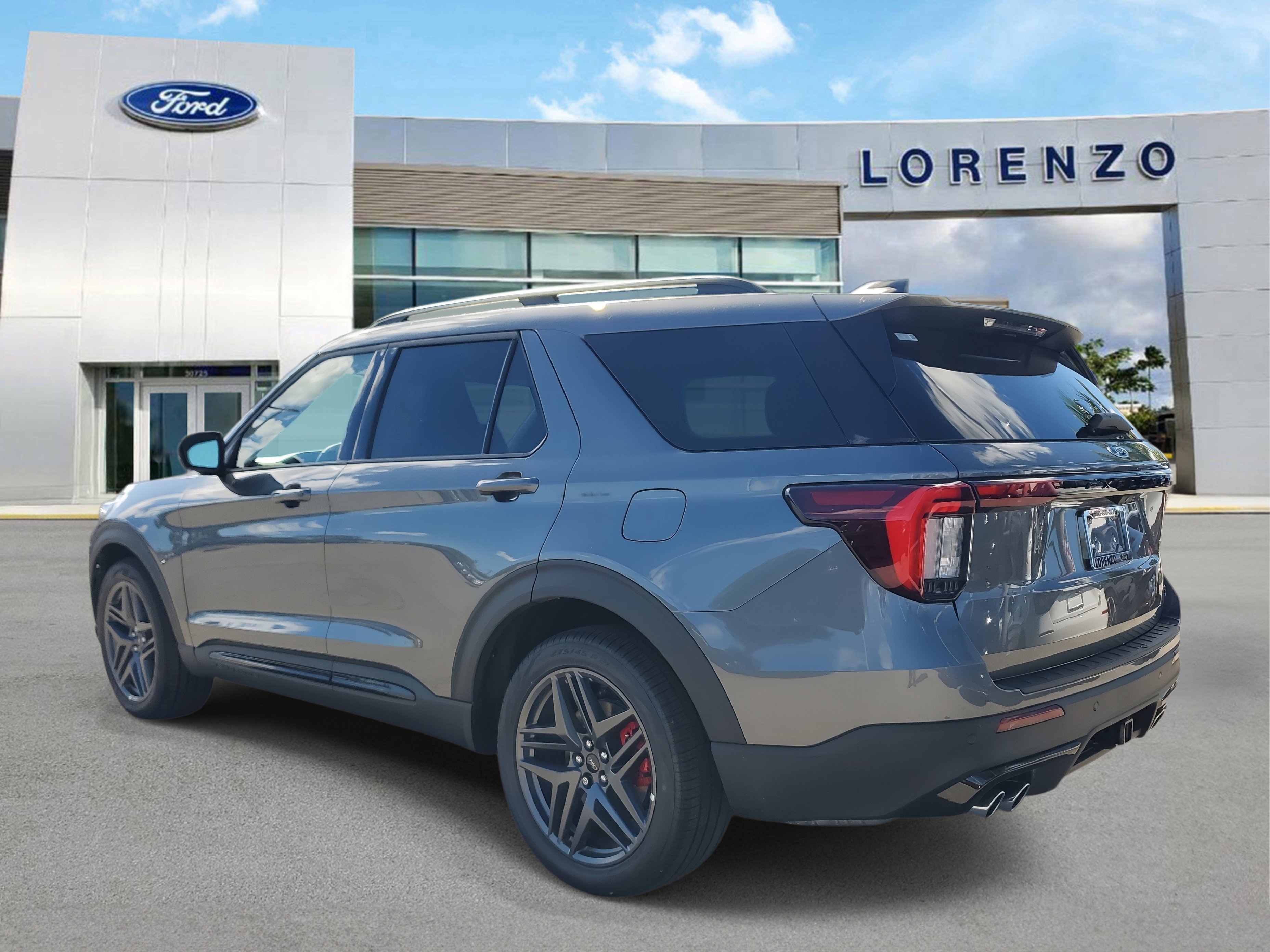 New 2026 Ford Explorer ST w/ Sun And Sound Package image 6