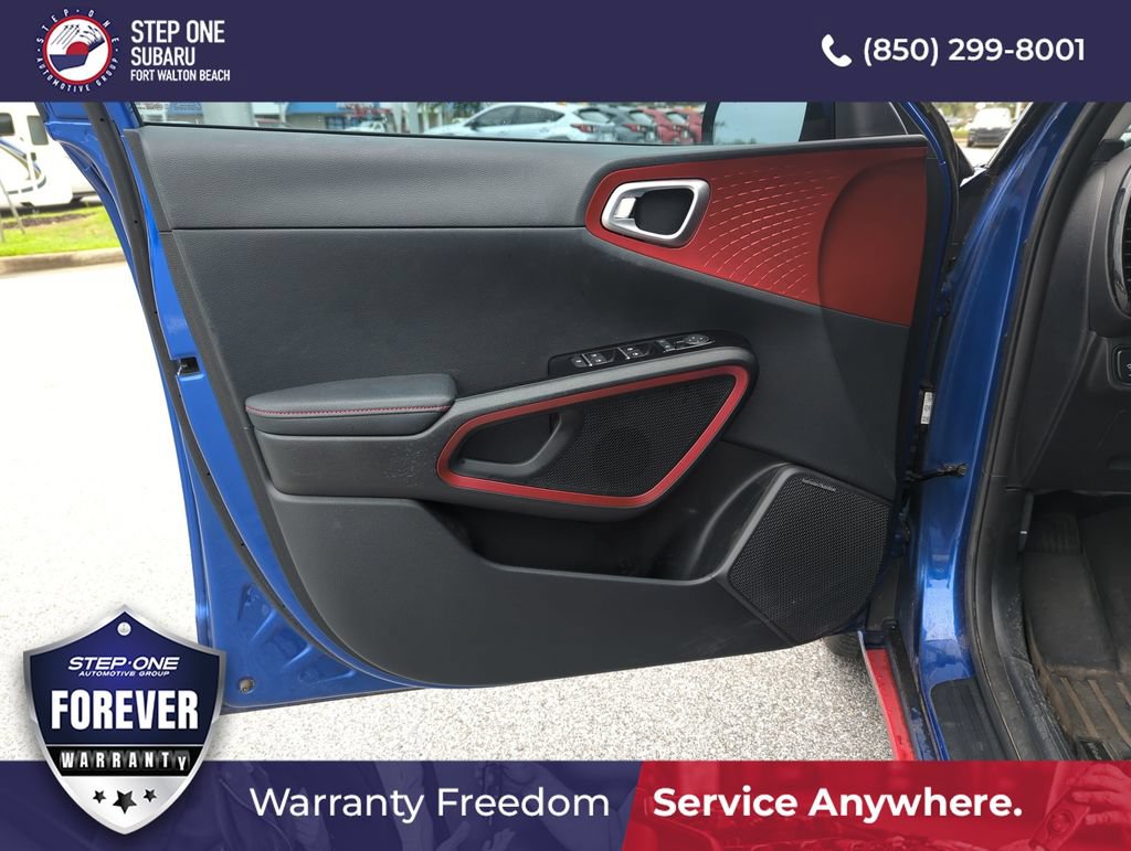 Used 2021 Kia Soul Turbo FWD image 18
