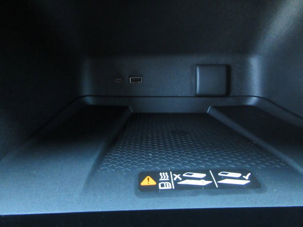 New 2026 Chevrolet Traverse LT w/ Driver Confidence Package image 29