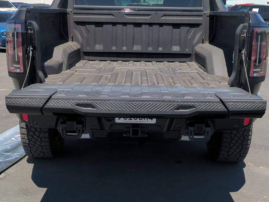 Used 2025 GMC Hummer EV 3X w/ Extreme Off-Road Package AWD/4WD image 31