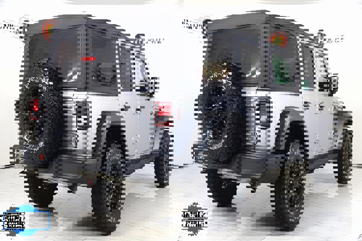 Used 2021 Jeep Wrangler Unlimited Willys image 3