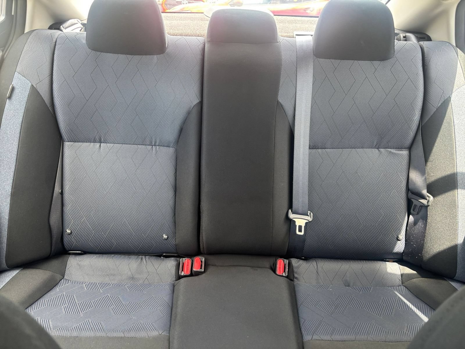Used 2025 Nissan Versa SV FWD image 35