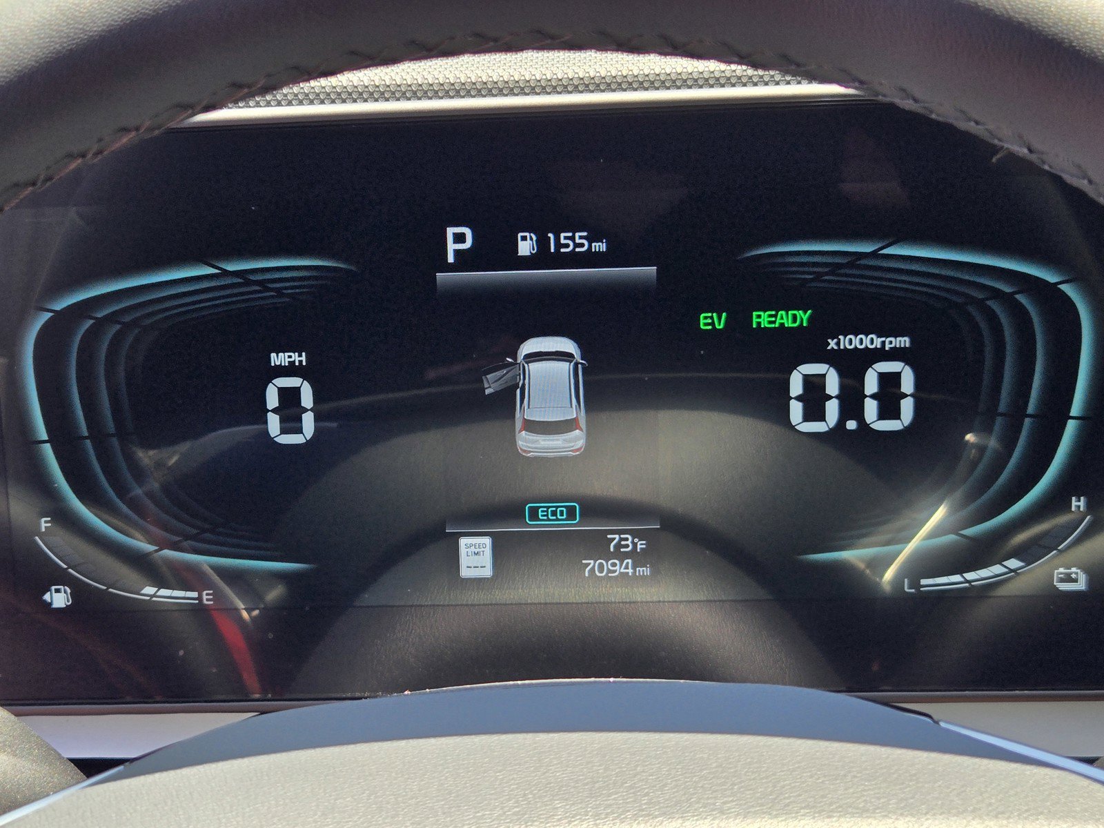 Used 2025 Kia Niro EX FWD image 23