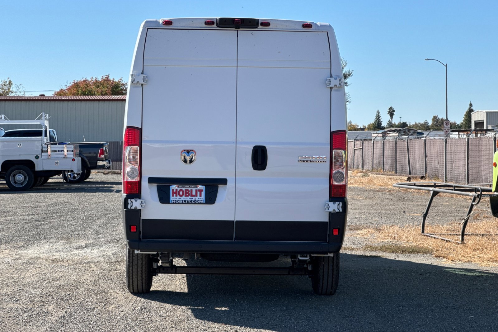 New 2026 RAM ProMaster 2500 w/ Quick Order Package 22G SLT image 4