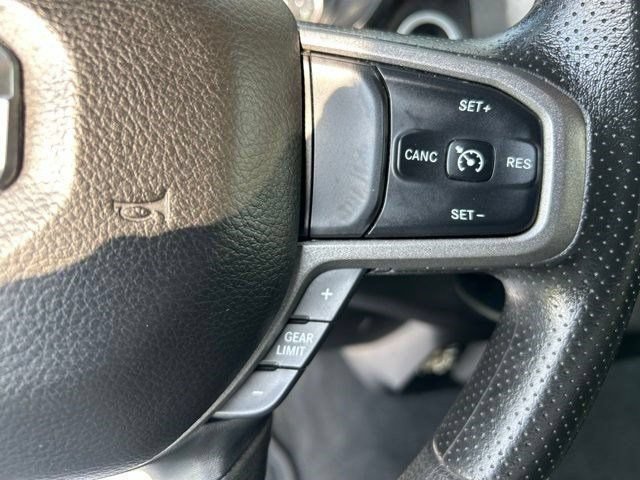Used 2019 RAM 1500 Tradesman w/ SXT Appearance Group AWD/4WD image 16