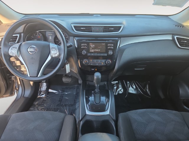 Used 2016 Nissan Rogue S w/ Appearance Package AWD/4WD image 10