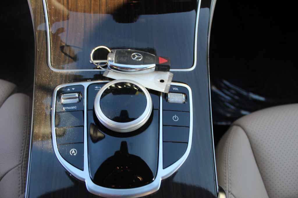 Used 2018 Mercedes-Benz C 300 Sedan image 22