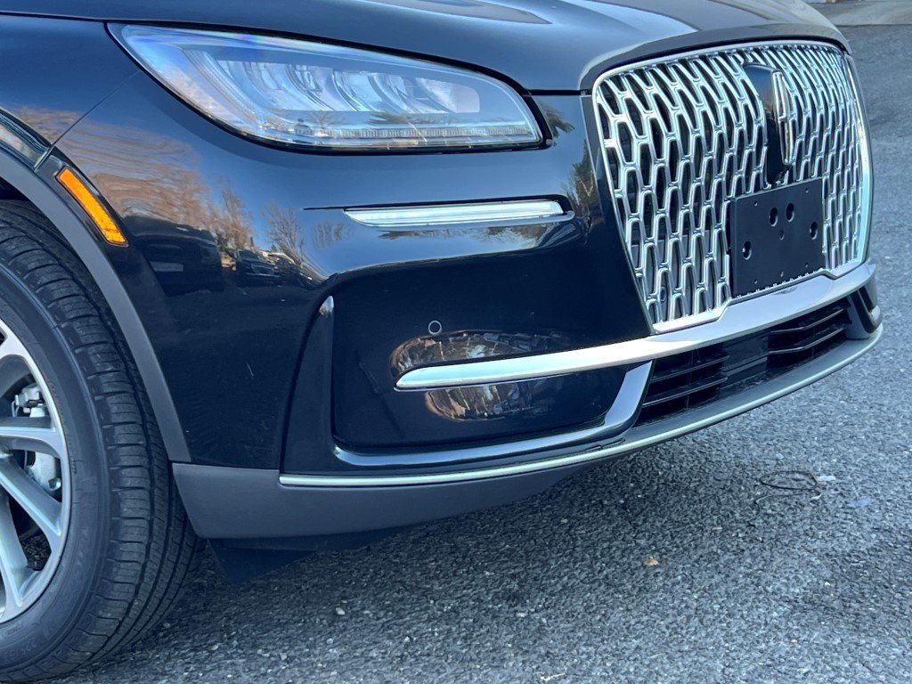New 2026 Lincoln Corsair Premiere AWD/4WD image 2