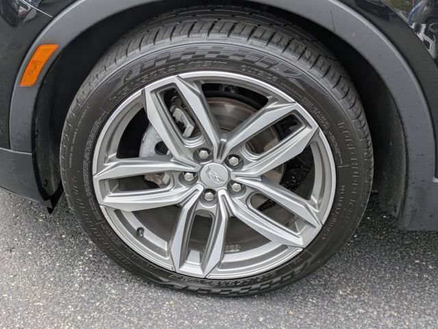 Used 2022 Cadillac XT4 Sport w/ Driver Awareness Package AWD/4WD image 10