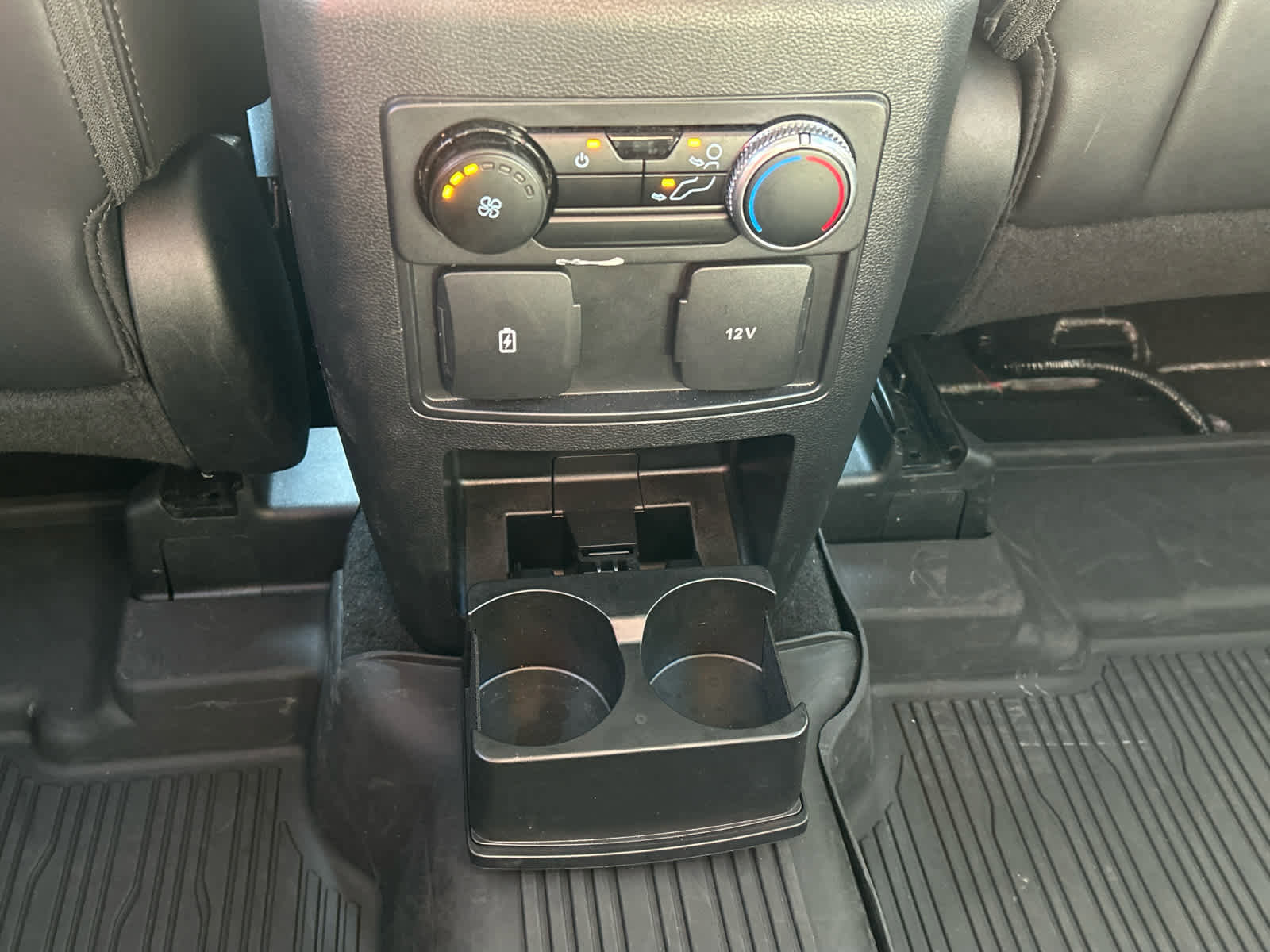 Used 2023 Ford Explorer XLT w/ Equipment Group 202A image 13