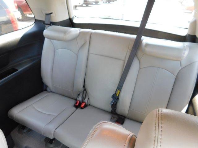 Used 2008 GMC Acadia SLT w/ Convenience Package image 15