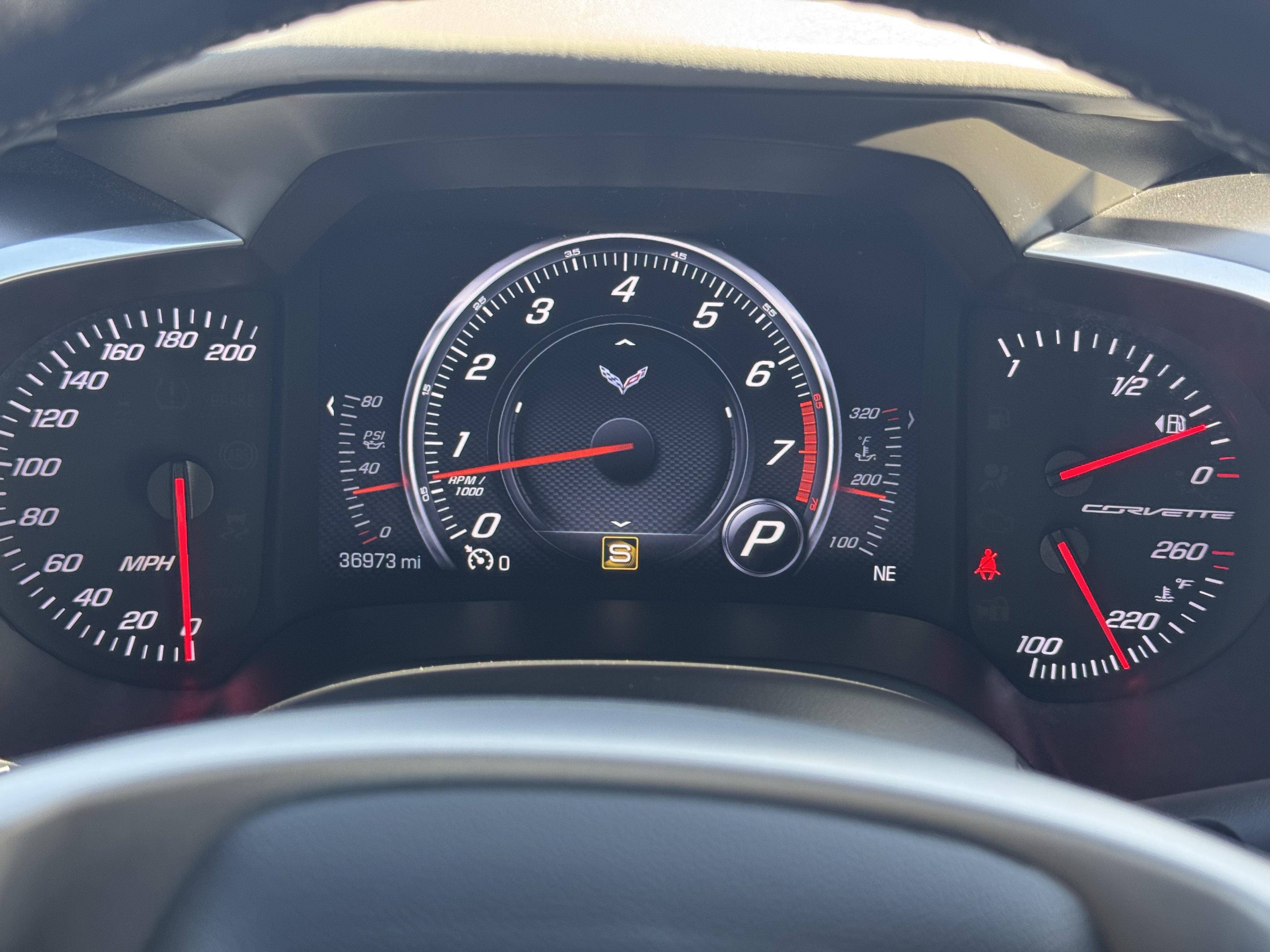 Certified 2016 Chevrolet Corvette Stingray Coupe w/ 3LT Preferred Equipment Group RWD image 31