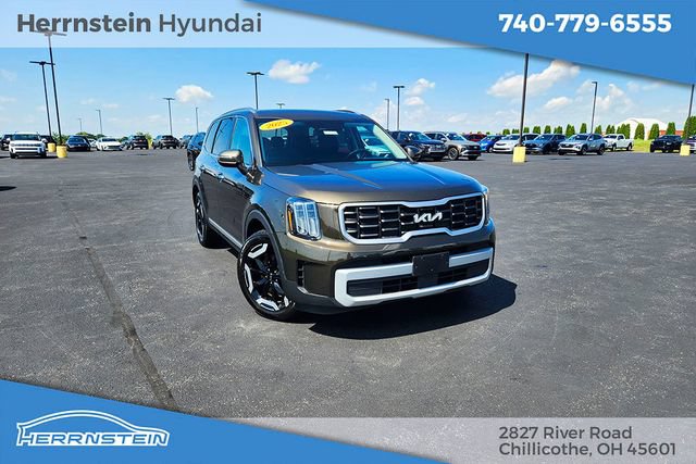 Used 2025 Kia Telluride S
