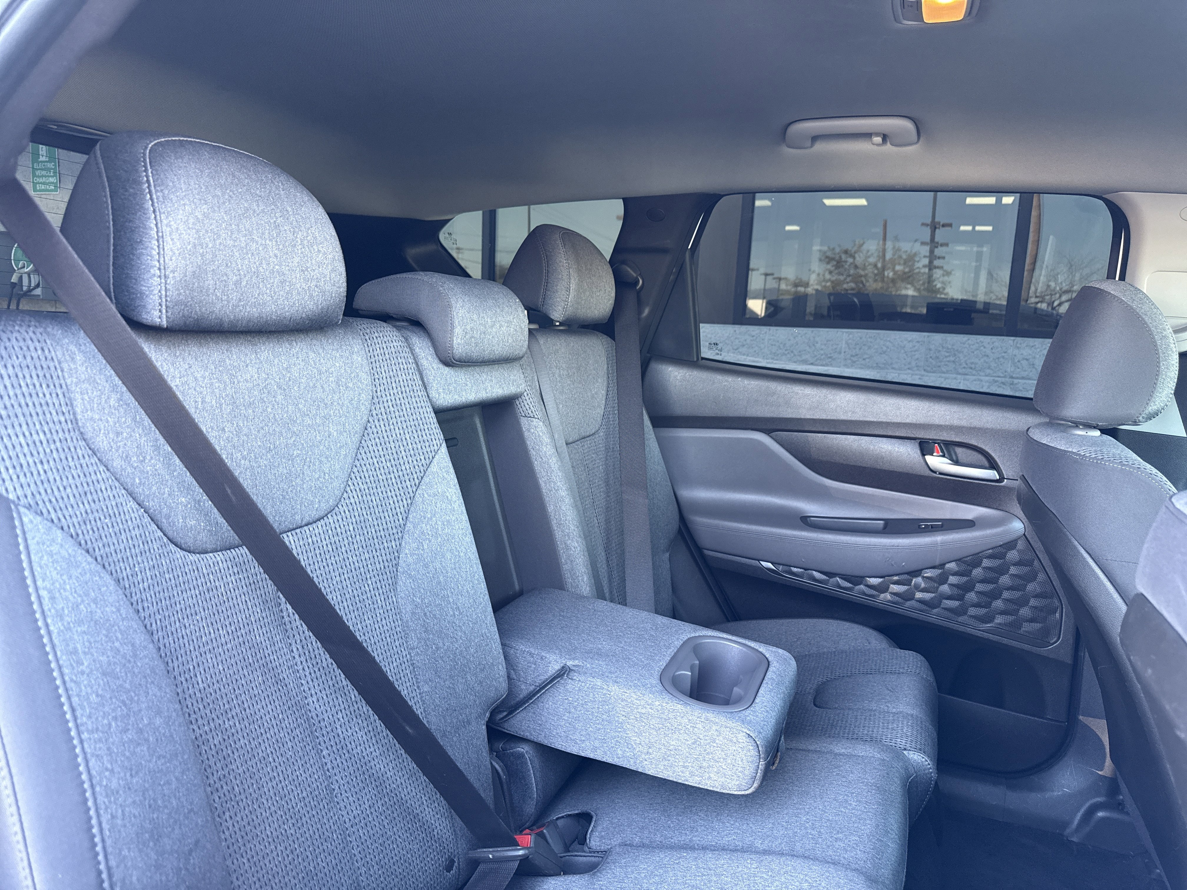 Used 2020 Hyundai Santa Fe SEL image 49