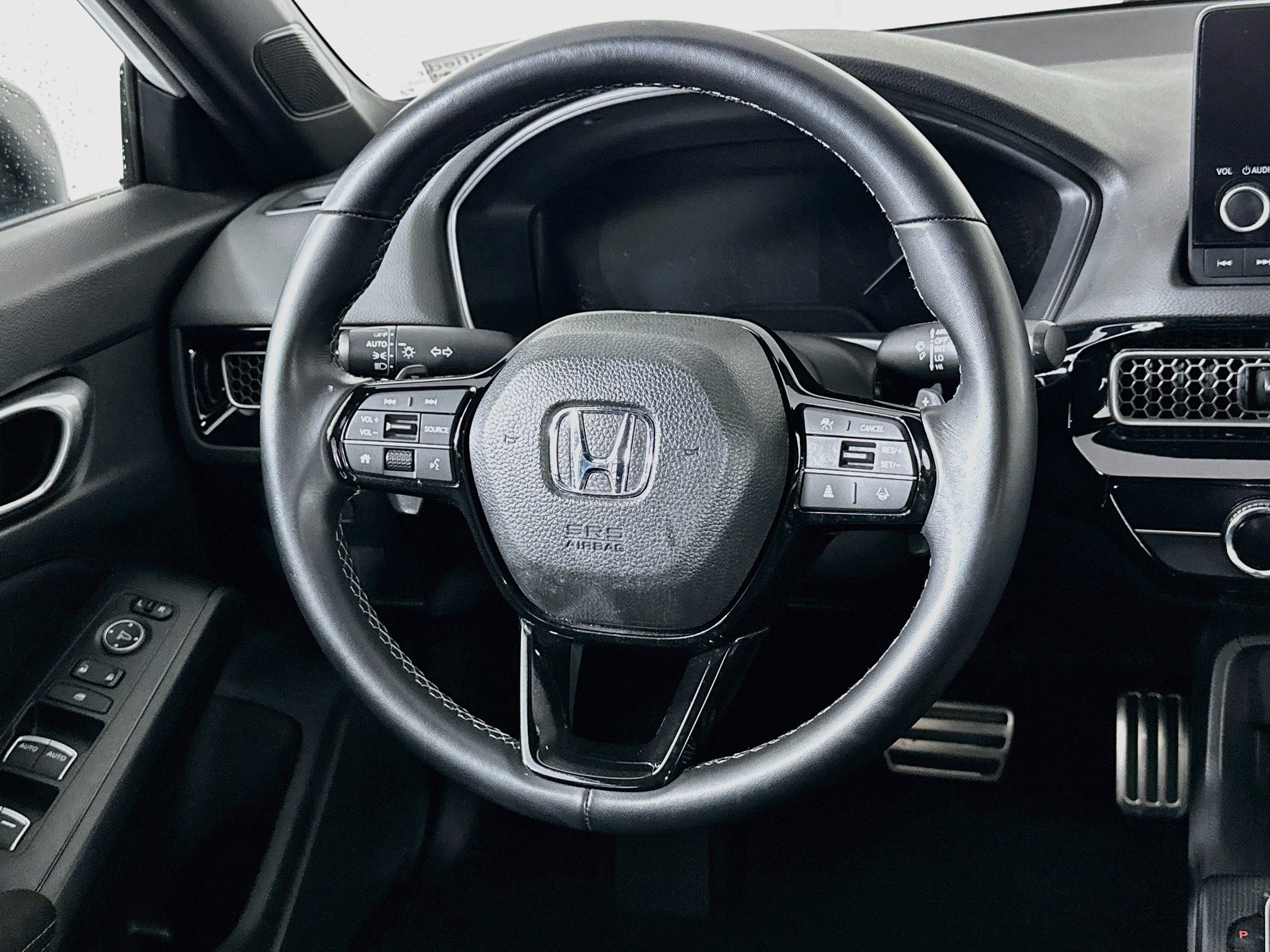 Used 2023 Honda Civic Sport image 18