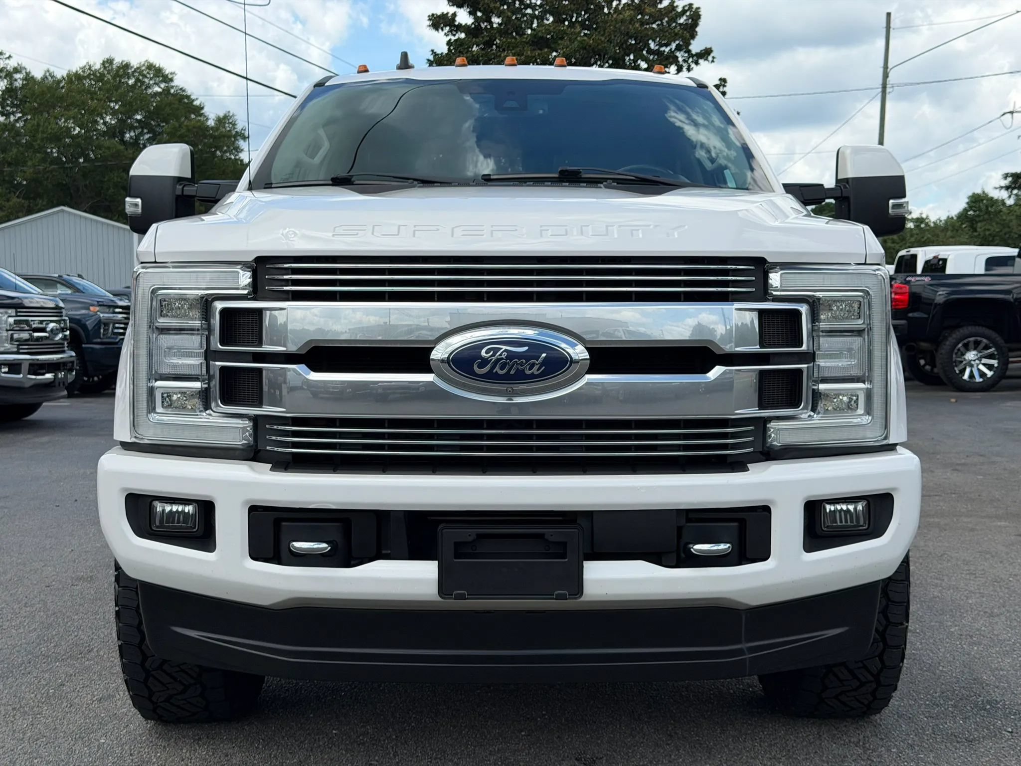Used 2019 Ford F250 Limited AWD/4WD image 10