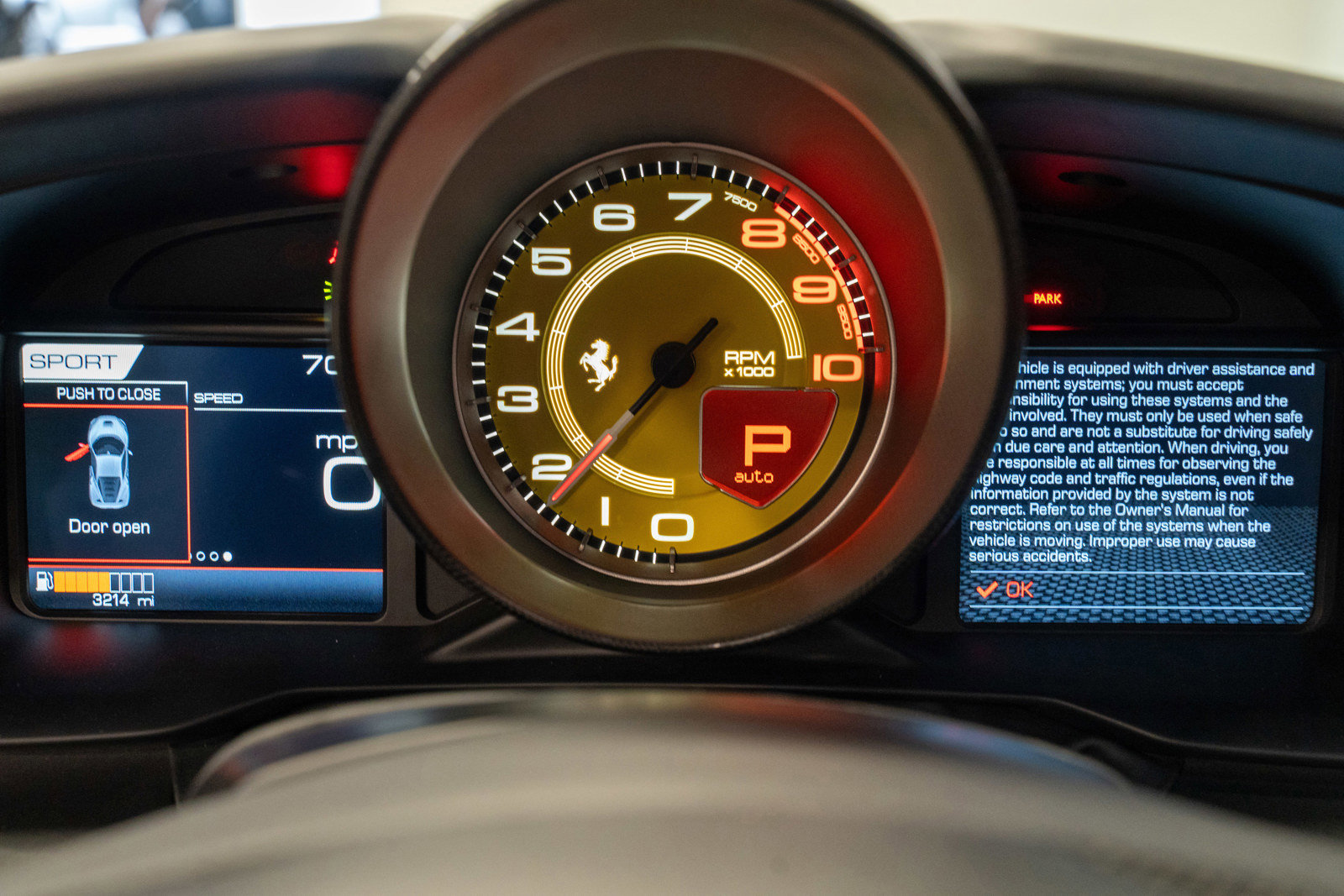 Used 2021 Ferrari F8 Tributo RWD image 8