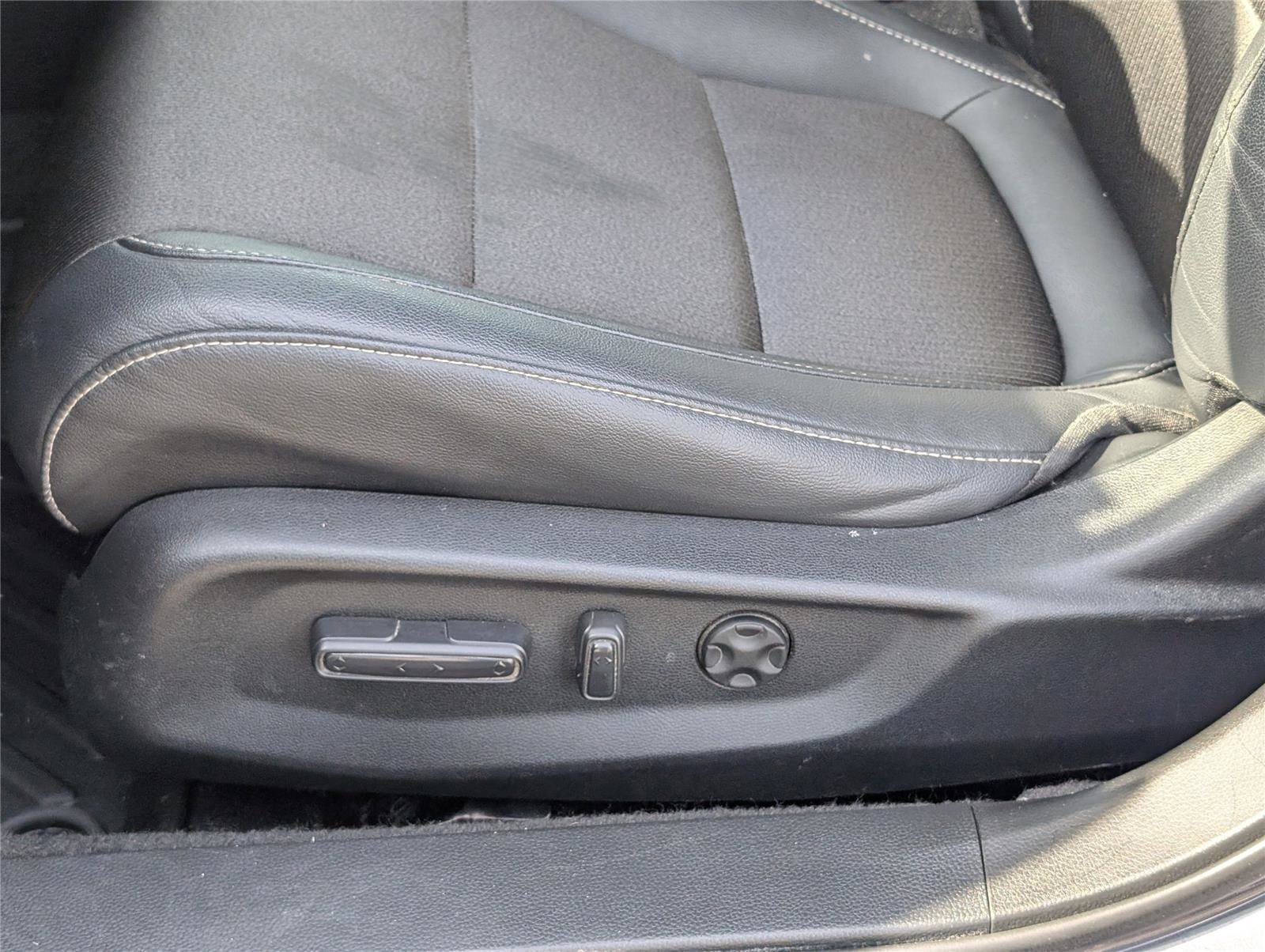 Used 2020 Honda Accord Sport image 11