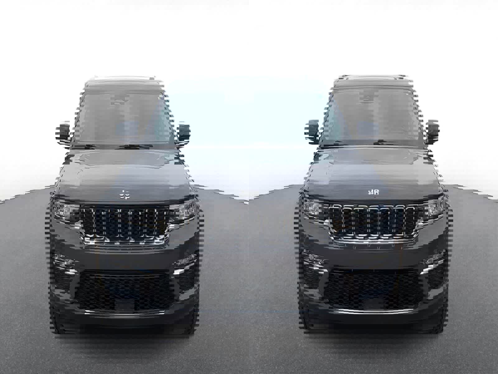 Used 2023 Jeep Grand Cherokee Limited image 3