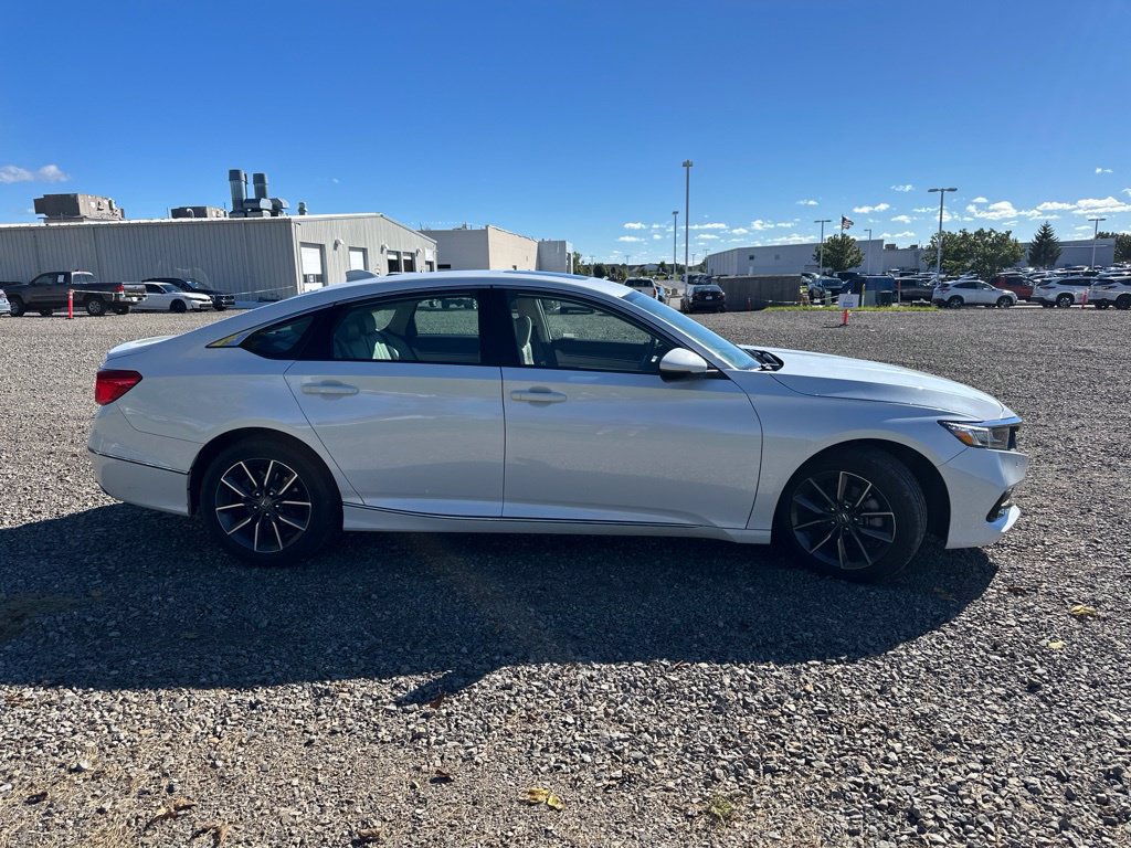 Used 2022 Honda Accord EX-L image 12