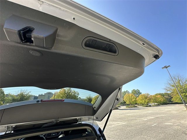 Used 2021 Buick Encore Preferred w/ Safety Package II image 26