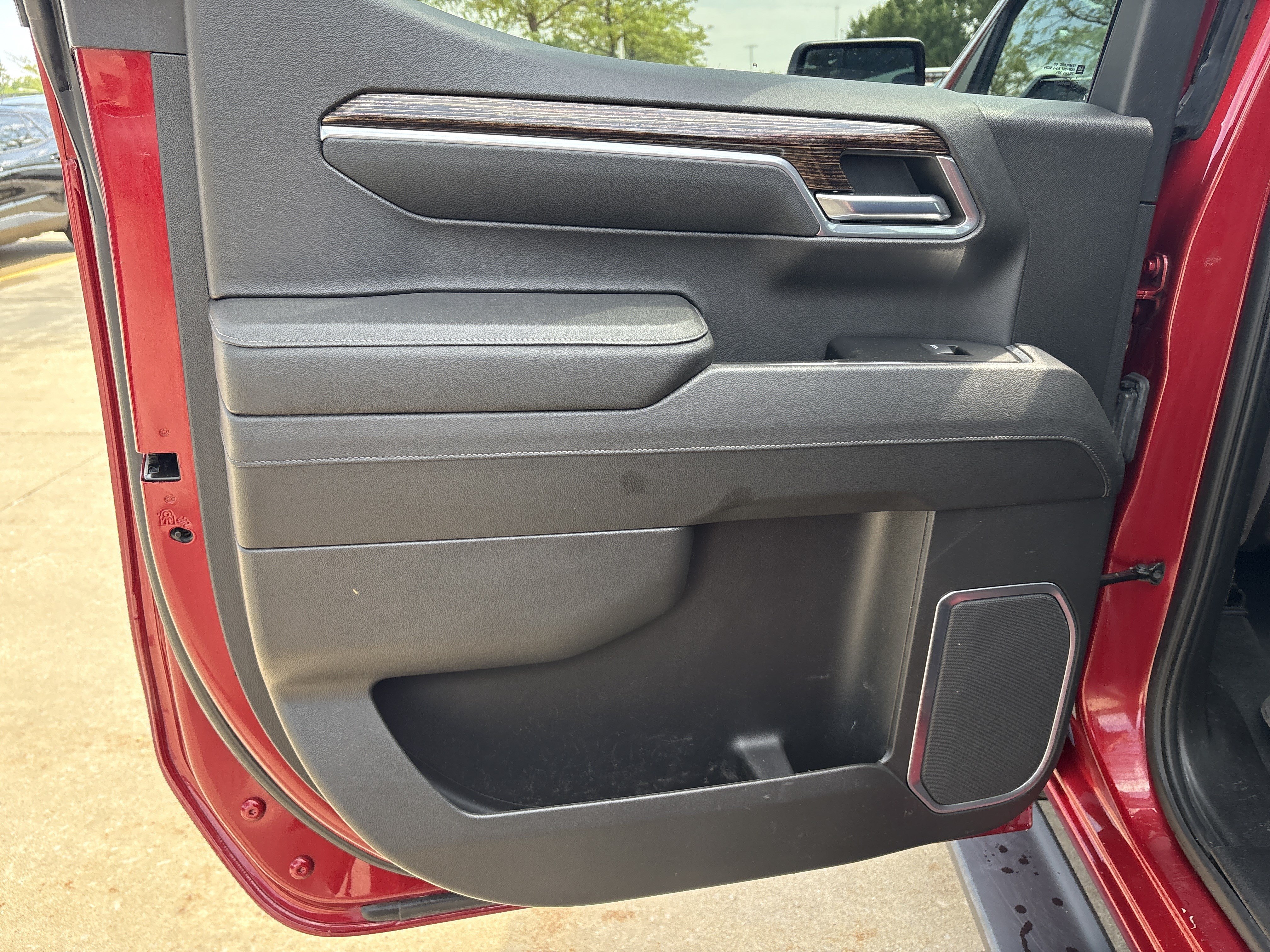 Used 2023 GMC Sierra 1500 Elevation AWD/4WD image 12