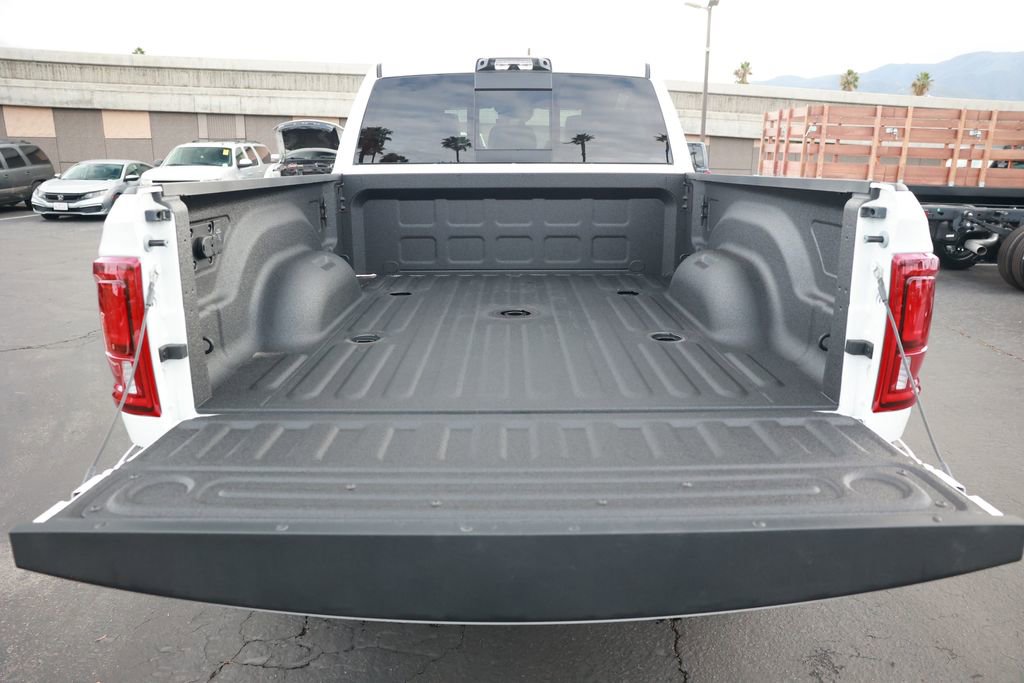 New 2026 RAM 2500 Laramie w/ Night Edition image 31