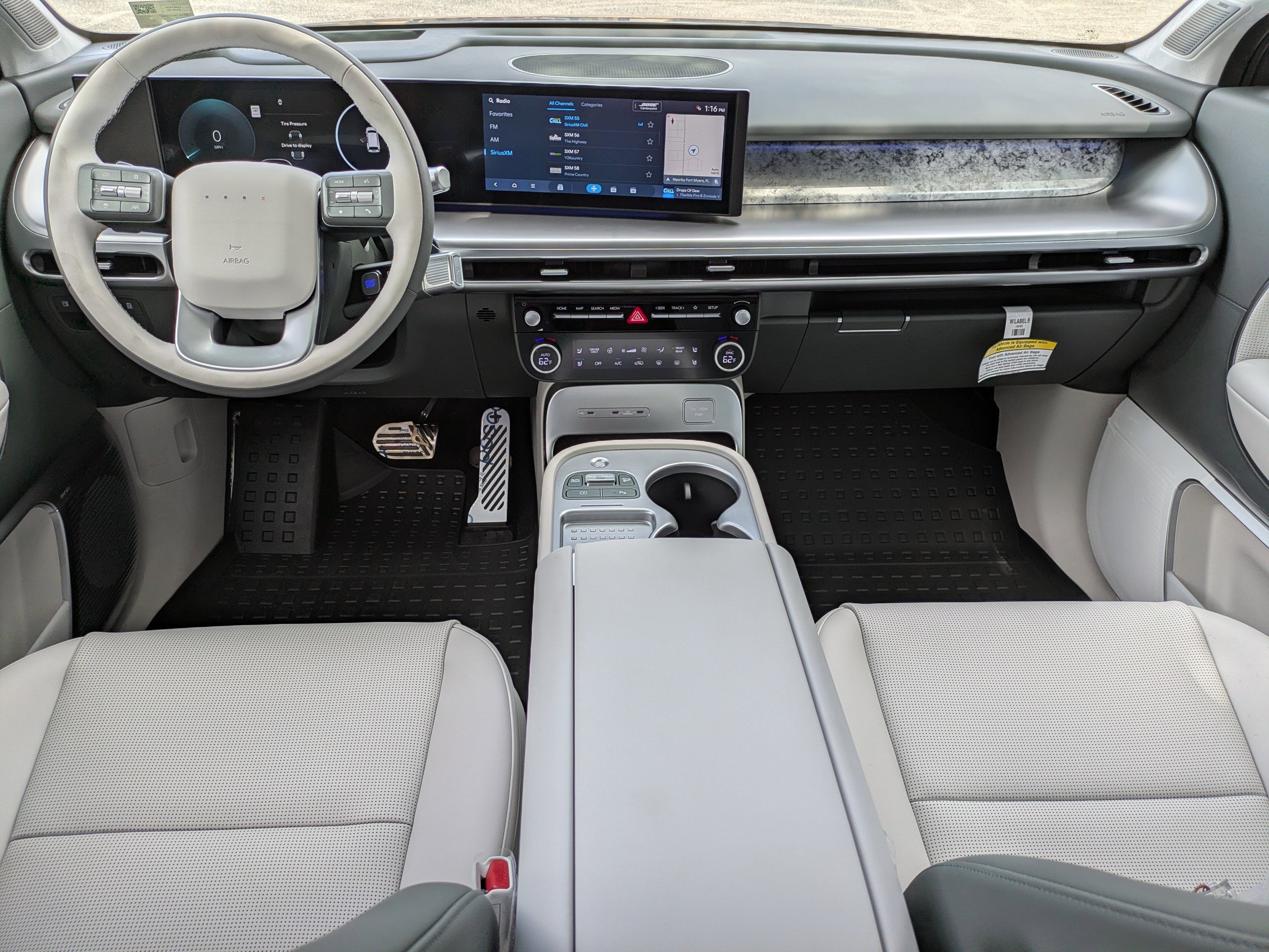 New 2026 Hyundai Ioniq 9 Calligraphy image 12