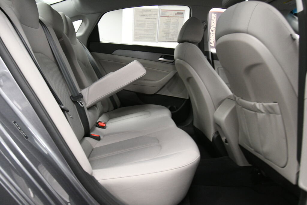 Used 2018 Hyundai Sonata SEL w/ Cargo Package image 23