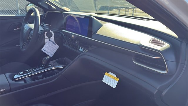 New 2025 Toyota Crown Signia image 32